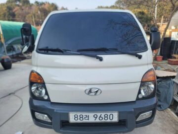 포터II CRDi 더블캡 초장축 골드 중고트럭 매매 – 1인 소유 및 견인고리 포함 최상급 매물